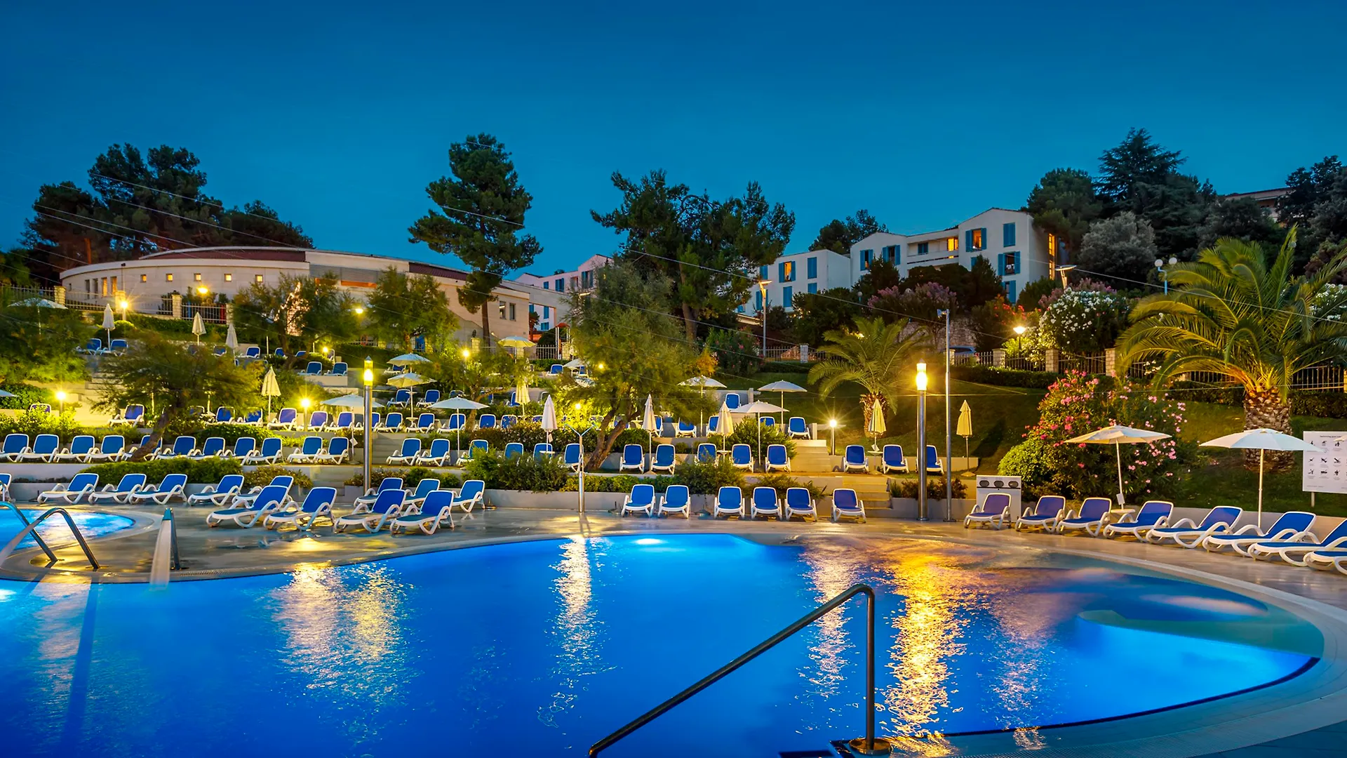 Belvedere Resort Apartments Vrsar 4*,